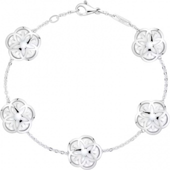 Украшение Браслет из белого золота 750 пробы с перламутром золотой Omega FLOWER B603BC0700105
